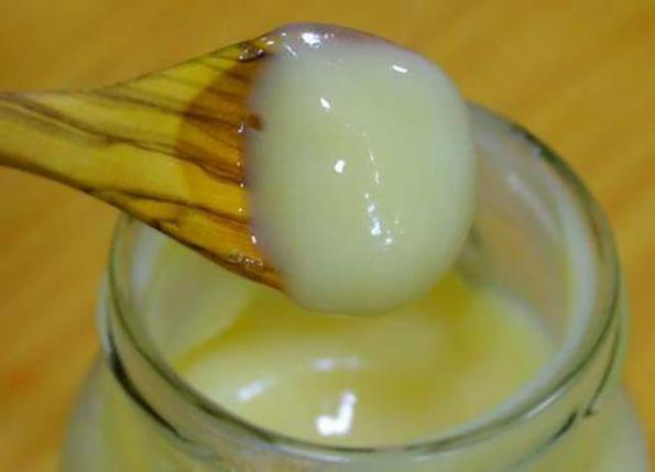 عرضه مستقیم ژل رویال ایرانی درجه یک
