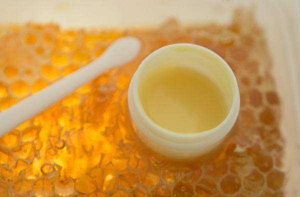 خرید ژل رویال زنبور عسل مرغوب